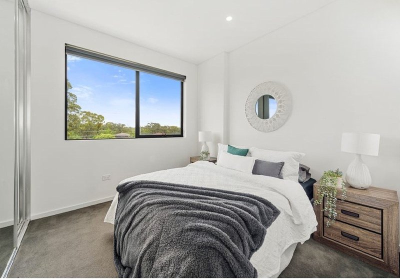 Photo - 314/2B Pendle Way, Pendle Hill NSW 2145 - Image 6