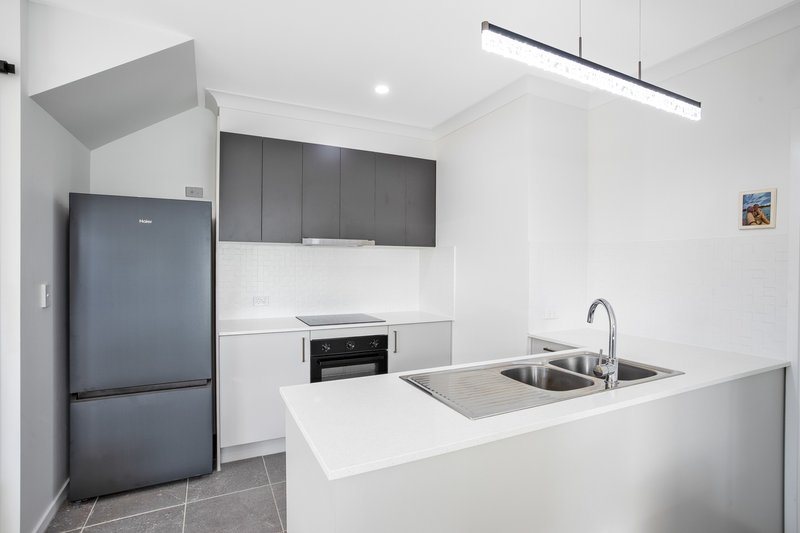 Photo - 3/145 Duffield Road, Kallangur QLD 4503 - Image 3