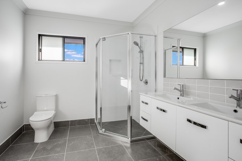 Photo - 3/145 Duffield Road, Kallangur QLD 4503 - Image 18