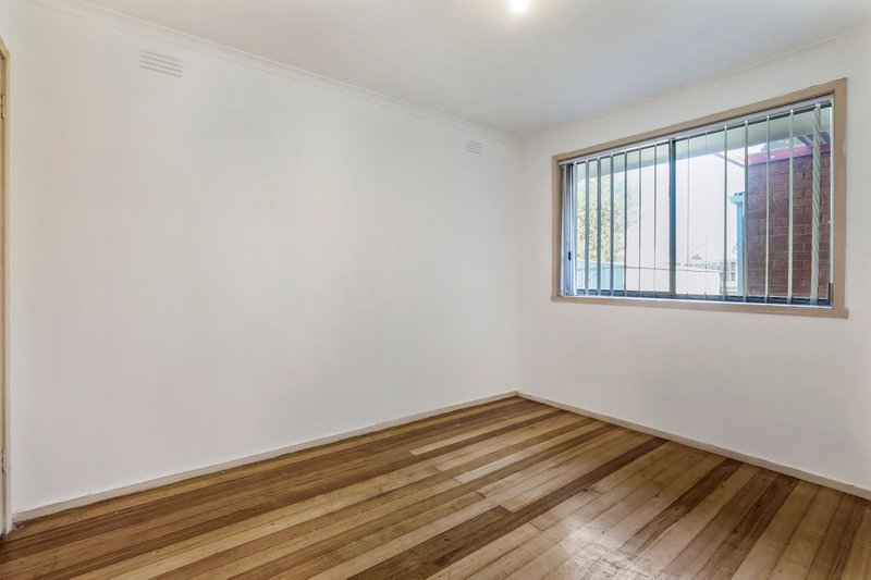 Photo - 3/147 Noble Street, Noble Park VIC 3174 - Image 4