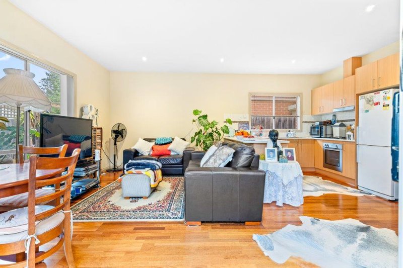 Photo - 3/148 Station Road, Melton VIC 3337 - Image 6