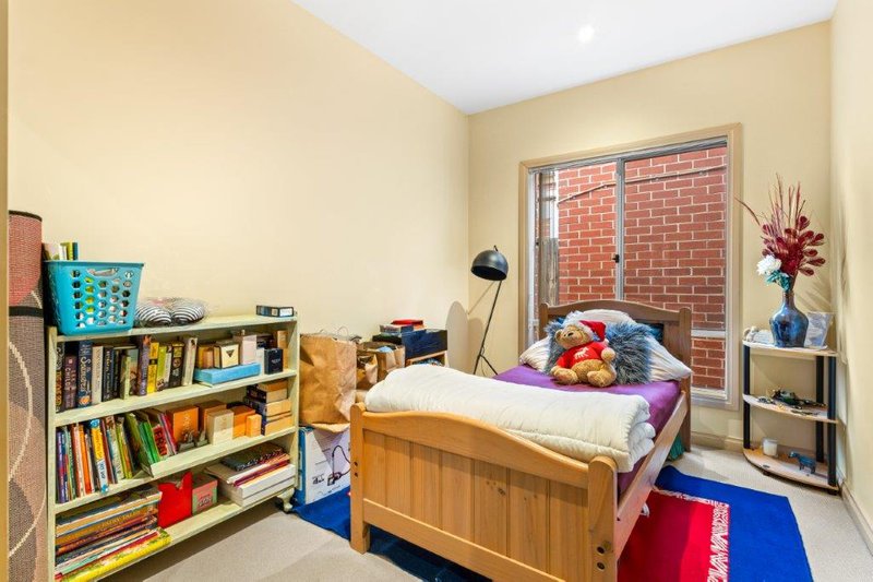 Photo - 3/148 Station Road, Melton VIC 3337 - Image 8