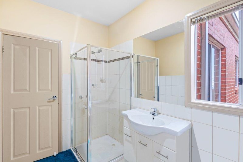 Photo - 3/148 Station Road, Melton VIC 3337 - Image 9