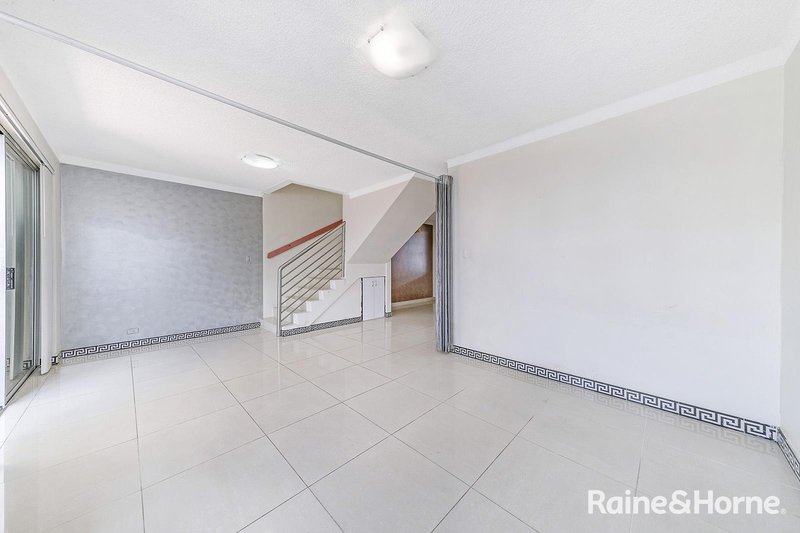 Photo - 3/149 John Street, Cabramatta NSW 2166 - Image 5