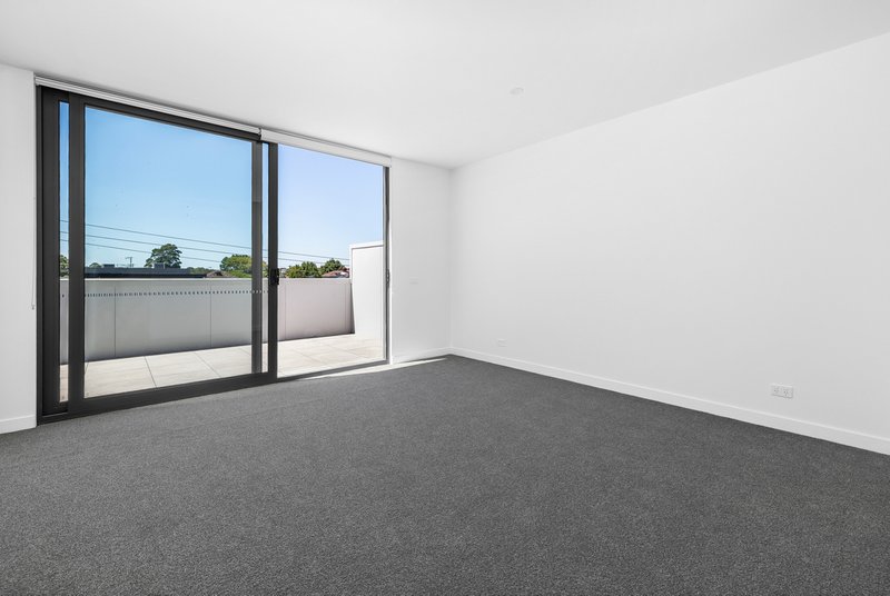 Photo - 3/15-17 Station Avenue, Mckinnon VIC 3204 - Image 6