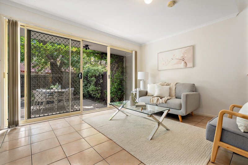 Photo - 3/15-19 Aspinall Street, Watson ACT 2602 - Image 4