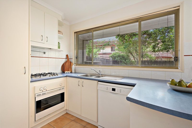 Photo - 3/15-19 Aspinall Street, Watson ACT 2602 - Image 5