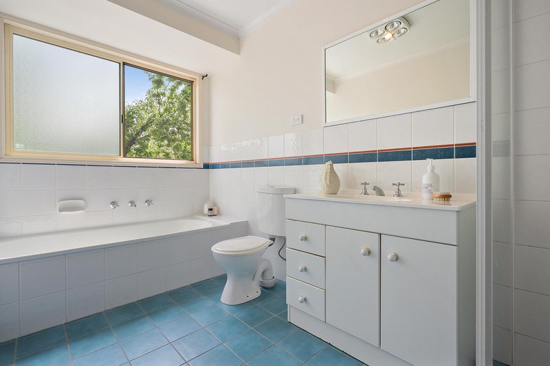 Photo - 3/15-19 Aspinall Street, Watson ACT 2602 - Image 9