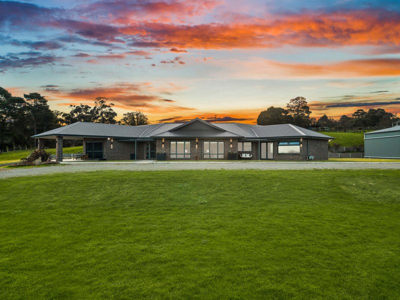 Photo - 315 Army Road, Pakenham VIC 3810 - Image