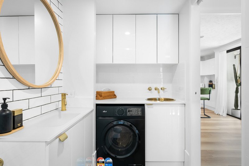 Photo - 3/15 Britannia Avenue, Broadbeach QLD 4218 - Image 18