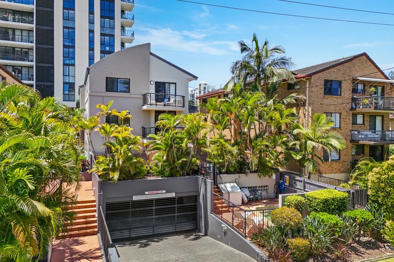Photo - 3/15 Britannia Avenue, Broadbeach QLD 4218 - Image 21