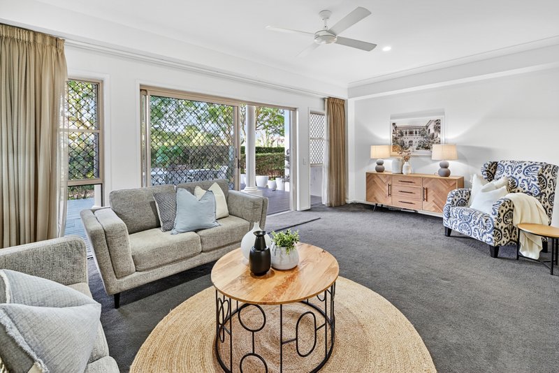 Photo - 31/5 Bronberg Court, Southport QLD 4215 - Image 3
