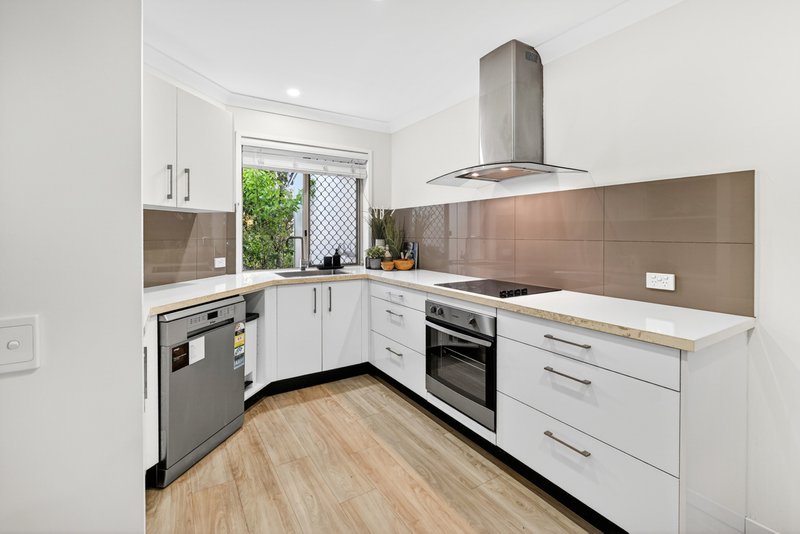 Photo - 31/5 Bronberg Court, Southport QLD 4215 - Image 8