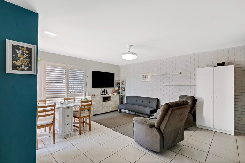 Photo - 3/15 Cotton Tree Parade, Maroochydore QLD 4558 - Image 3