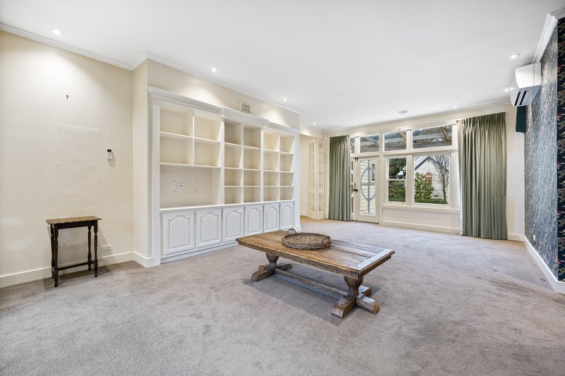 Photo - 315 Finch Street, Ballarat East VIC 3350 - Image 4