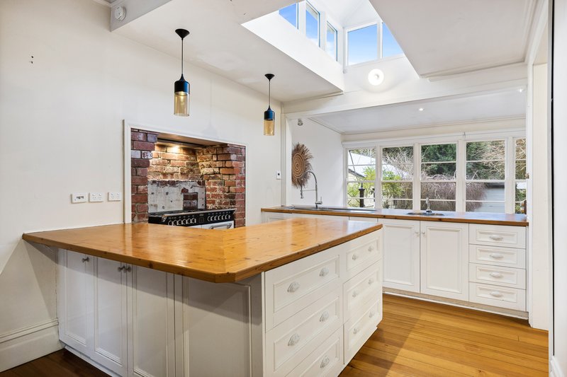 Photo - 315 Finch Street, Ballarat East VIC 3350 - Image 7