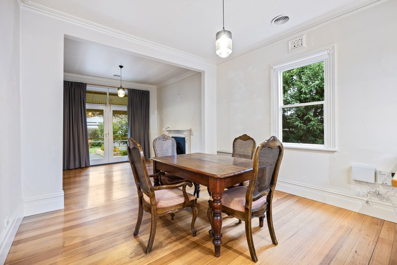 Photo - 315 Finch Street, Ballarat East VIC 3350 - Image 9