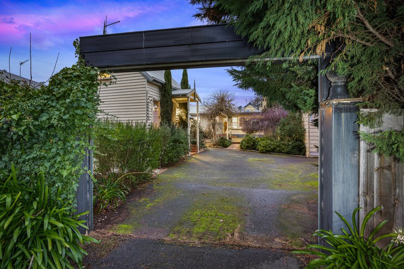 Photo - 315 Finch Street, Ballarat East VIC 3350 - Image 23