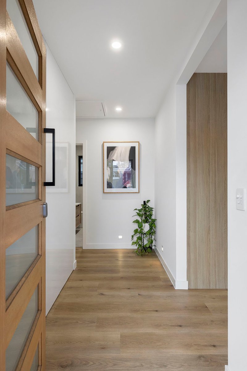 Photo - 3/15 Hartley Avenue, Caulfield VIC 3162 - Image 3