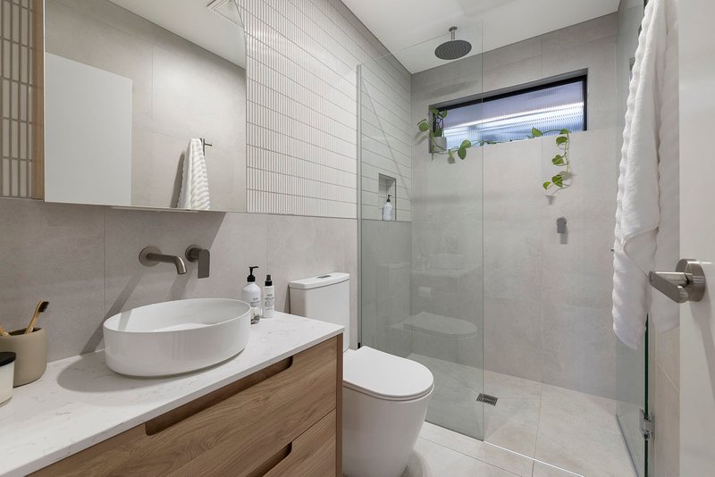 Photo - 3/15 Hartley Avenue, Caulfield VIC 3162 - Image 6