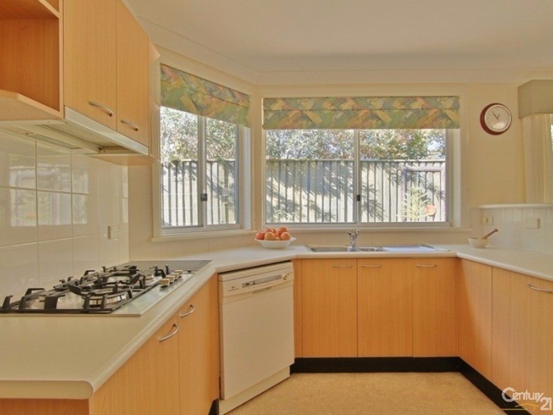 Photo - 3/15 Landseer Road, Hazelbrook NSW 2779 - Image 6