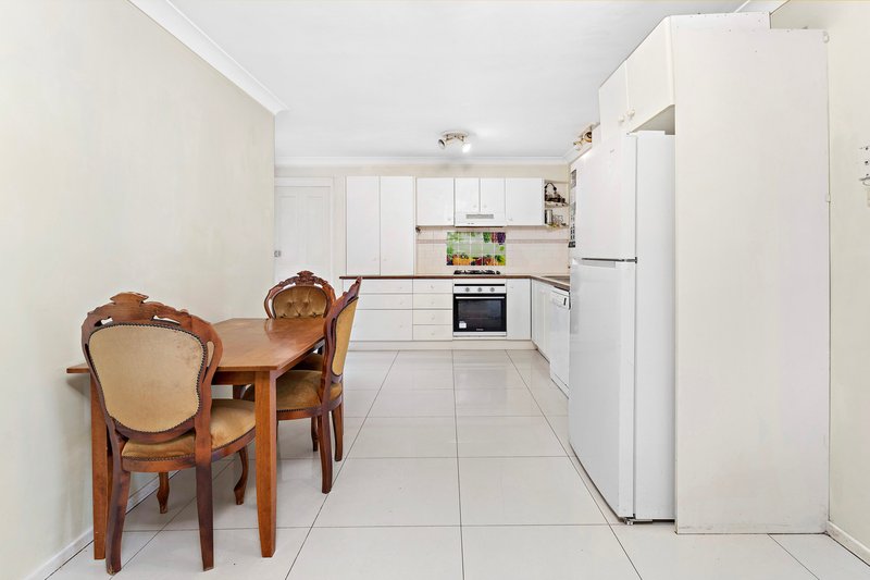 Photo - 3/15 Matthews Street, Wollongong NSW 2500 - Image 4