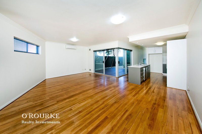 Photo - 3/15 Nautilus Crescent, Scarborough WA 6019 - Image 8