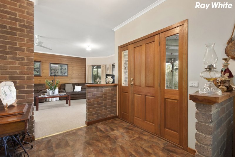 Photo - 315 Pakenham Road, Pakenham VIC 3810 - Image 5