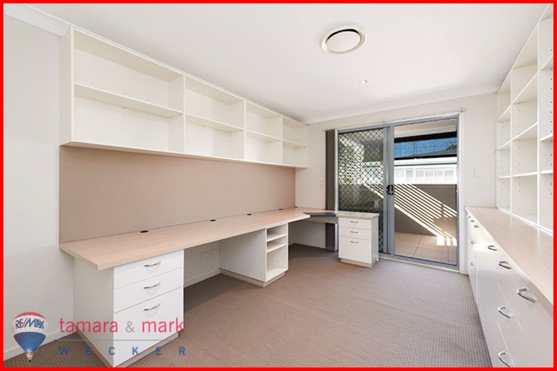 Photo - 3/15 Seaview Lane, Shorncliffe QLD 4017 - Image 6