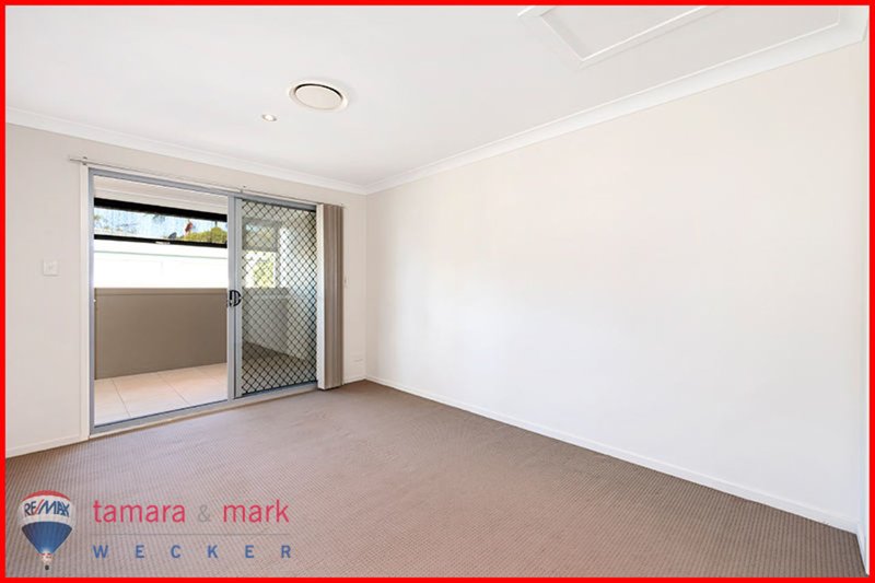 Photo - 3/15 Seaview Lane, Shorncliffe QLD 4017 - Image 8