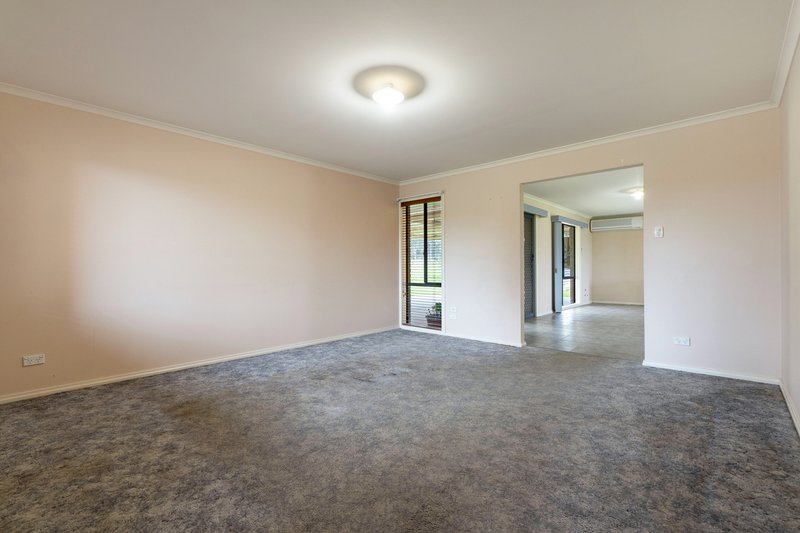 Photo - 315 Sixth Avenue, Eden Park VIC 3757 - Image 5