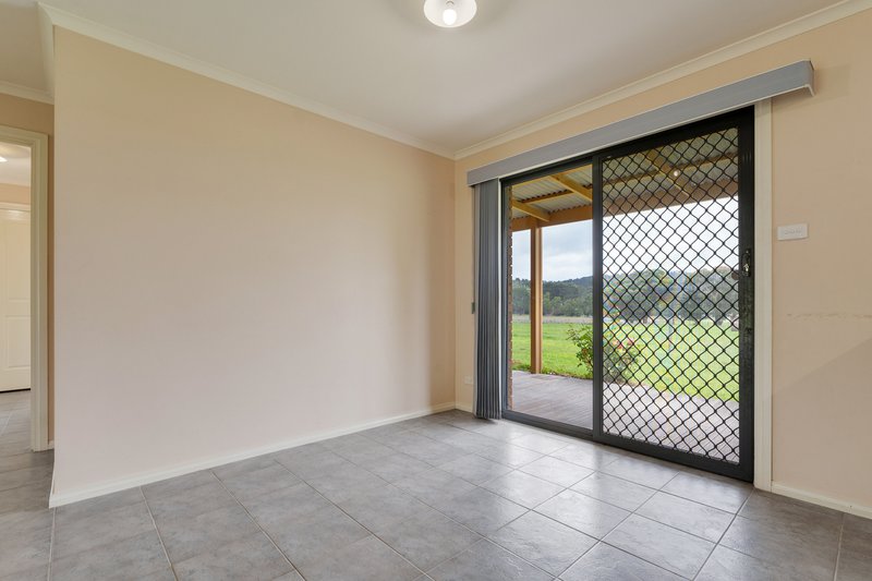 Photo - 315 Sixth Avenue, Eden Park VIC 3757 - Image 11