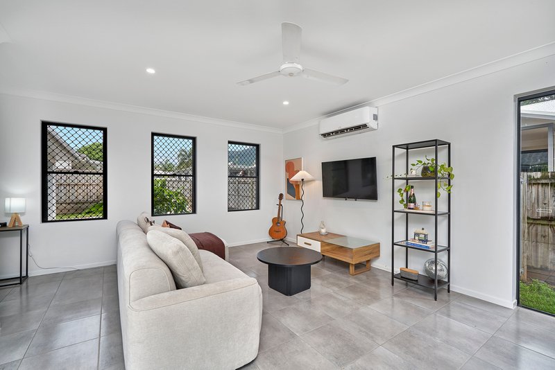 Photo - 3/15 Tenni Street, Redlynch QLD 4870 - Image 4