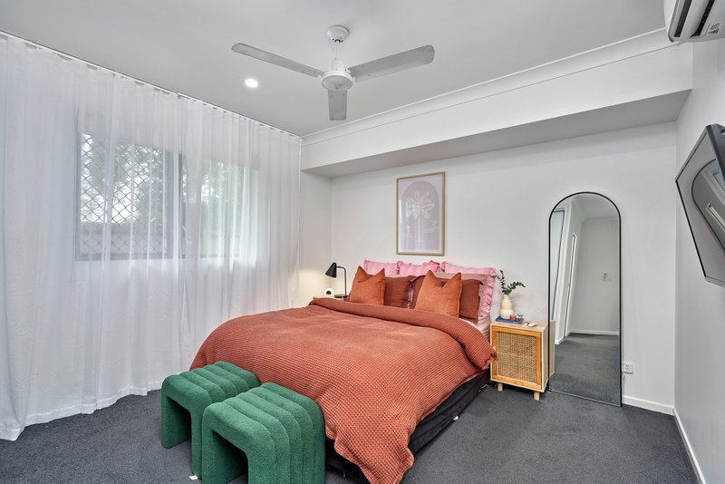 Photo - 3/15 Tenni Street, Redlynch QLD 4870 - Image 5