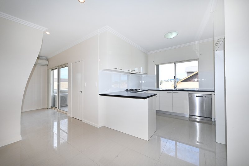 Photo - 3/150 Celebration Boulevard, Clarkson WA 6030 - Image 2