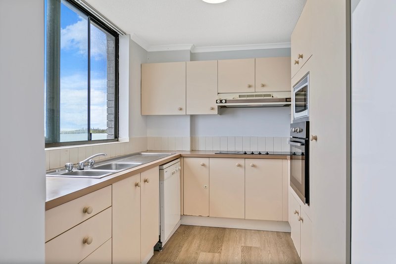 Photo - 3/150 Duporth Avenue, Maroochydore QLD 4558 - Image 5