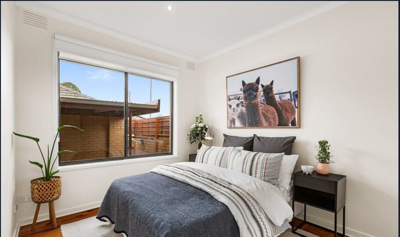 Photo - 3/150 Kangaroo Road, Hughesdale VIC 3166 - Image 4