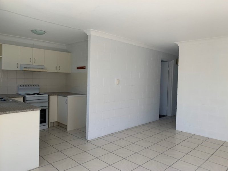 Photo - 3/151 High Street, Southport QLD 4215 - Image 3