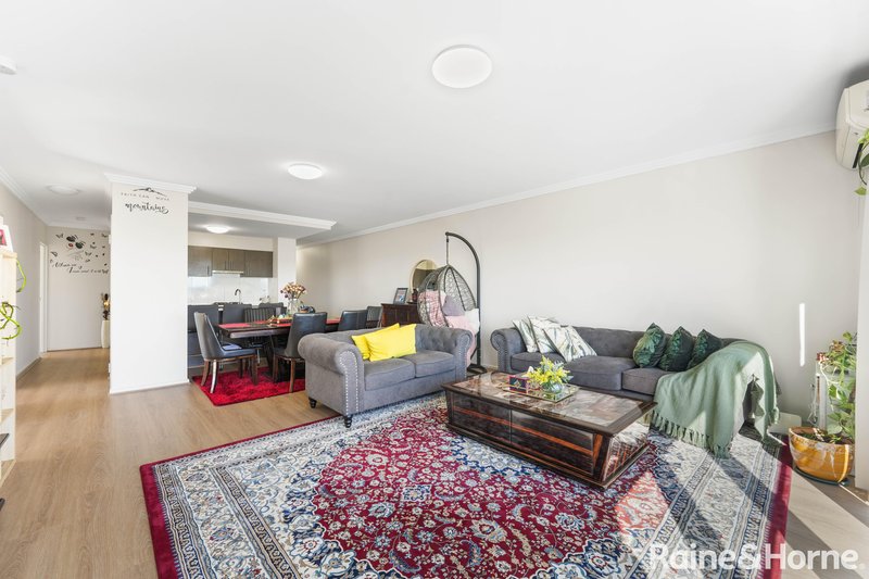 Photo - 31/51 Lachlan Street, Warwick Farm NSW 2170 - Image 3