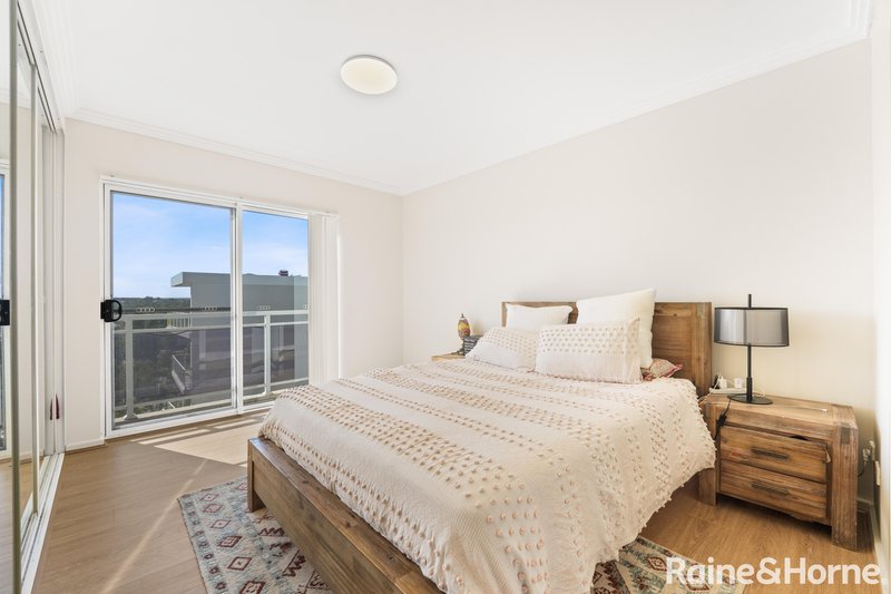 Photo - 31/51 Lachlan Street, Warwick Farm NSW 2170 - Image 4