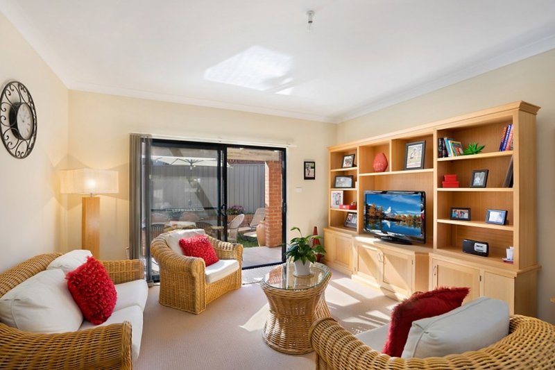 Photo - 3/153 Cresthaven Avenue, Bateau Bay NSW 2261 - Image 2