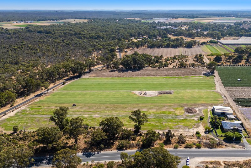 Photo - 3156 Wanneroo Road, Carabooda WA 6033 - Image 1