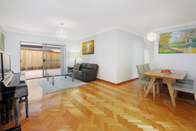 Photo - 3/158 Culloden Road, Marsfield NSW 2122 - Image 1