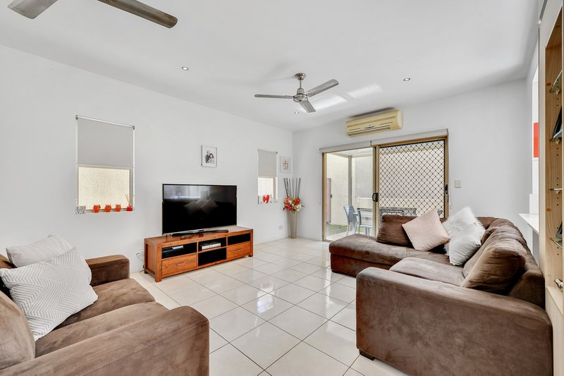 Photo - 3/158 Woogaroo Street, Forest Lake QLD 4078 - Image 5