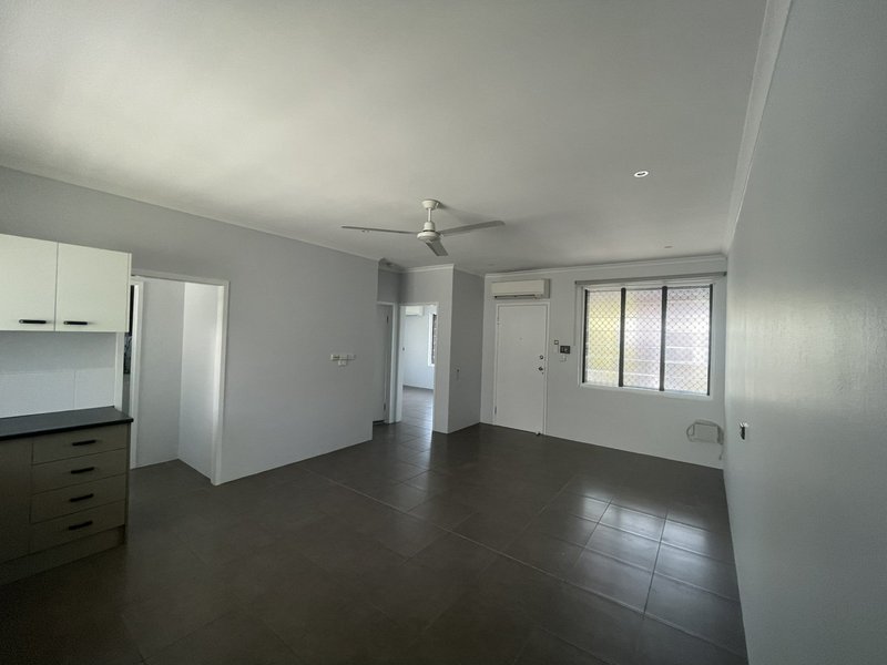 Photo - 3/15A Lily Street, Cairns North QLD 4870 - Image 4