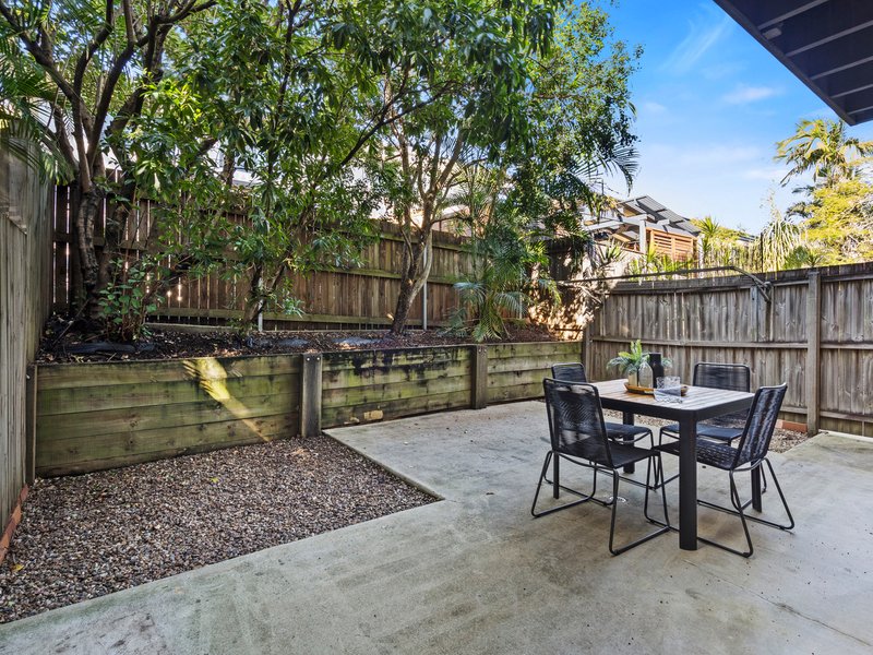 Photo - 3/16 Broadmere Street, Annerley QLD 4103 - Image 9