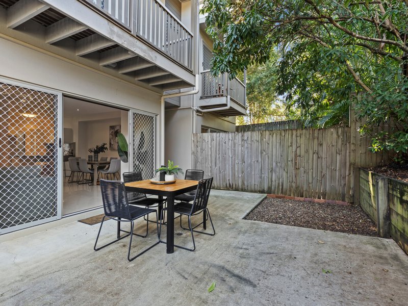 Photo - 3/16 Broadmere Street, Annerley QLD 4103 - Image 10