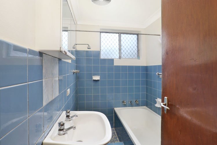 Photo - 3/16 Calliope Street, Guildford NSW 2161 - Image 7