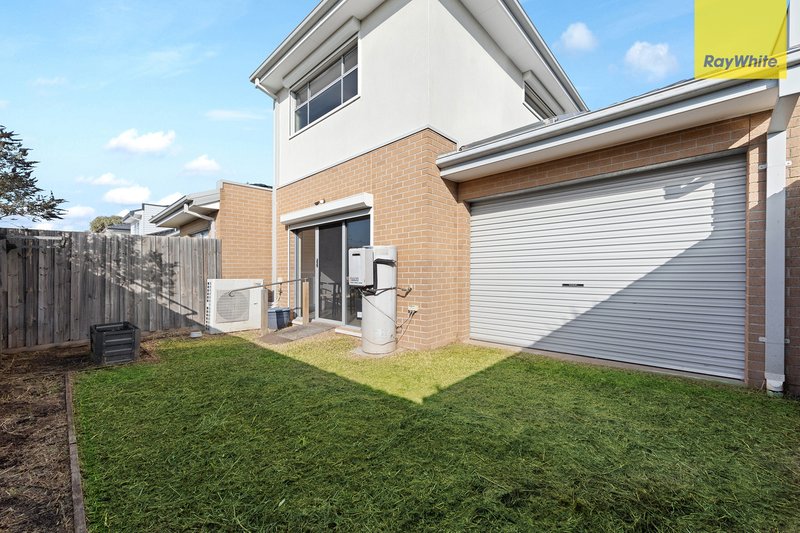 Photo - 3/16 Cleveland Street, St Albans VIC 3021 - Image 12