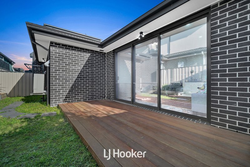 Photo - 3/16 Eckford Street, Dandenong VIC 3175 - Image 9